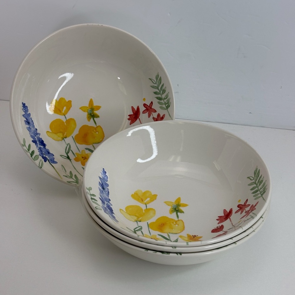 4 Soup Bowls Royal Stafford Spring Flowers Scattered Watercolor Floral 7.5” New